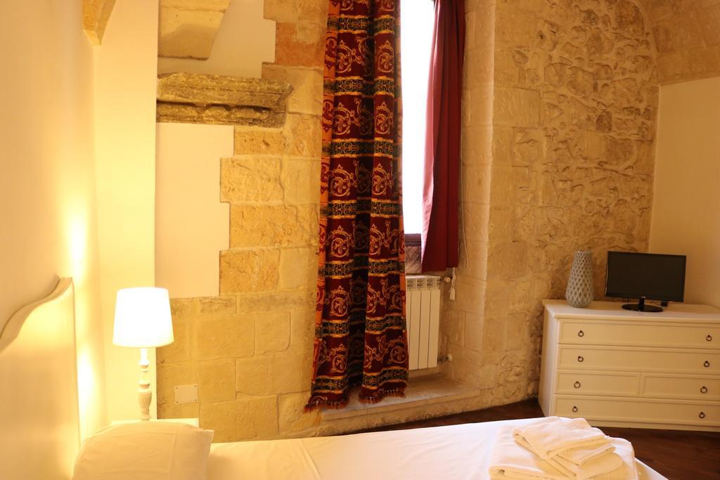 Chiesa Greca Suites - Lecce Selection الغرفة الصورة